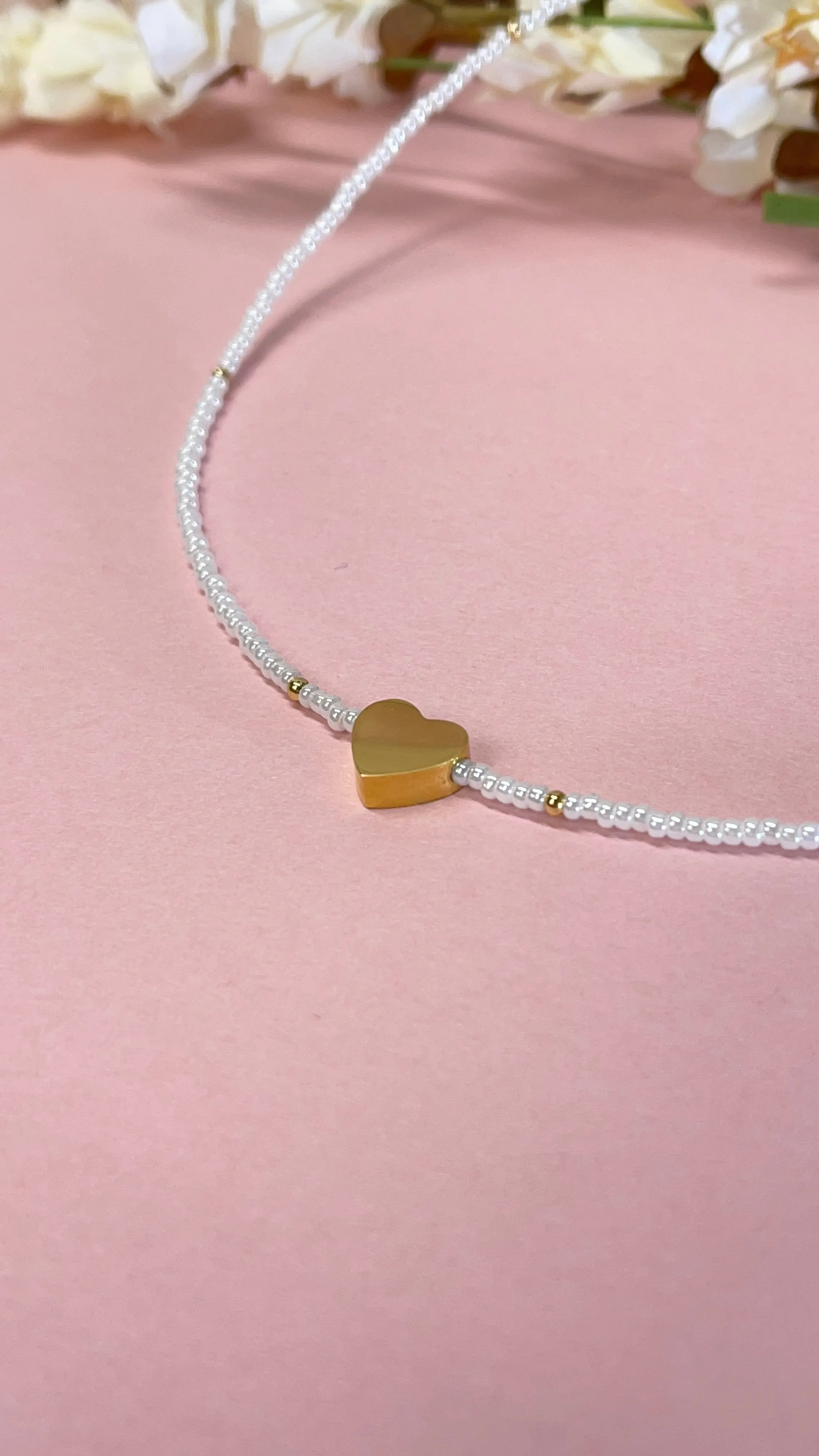 Amorío Chocker Necklace