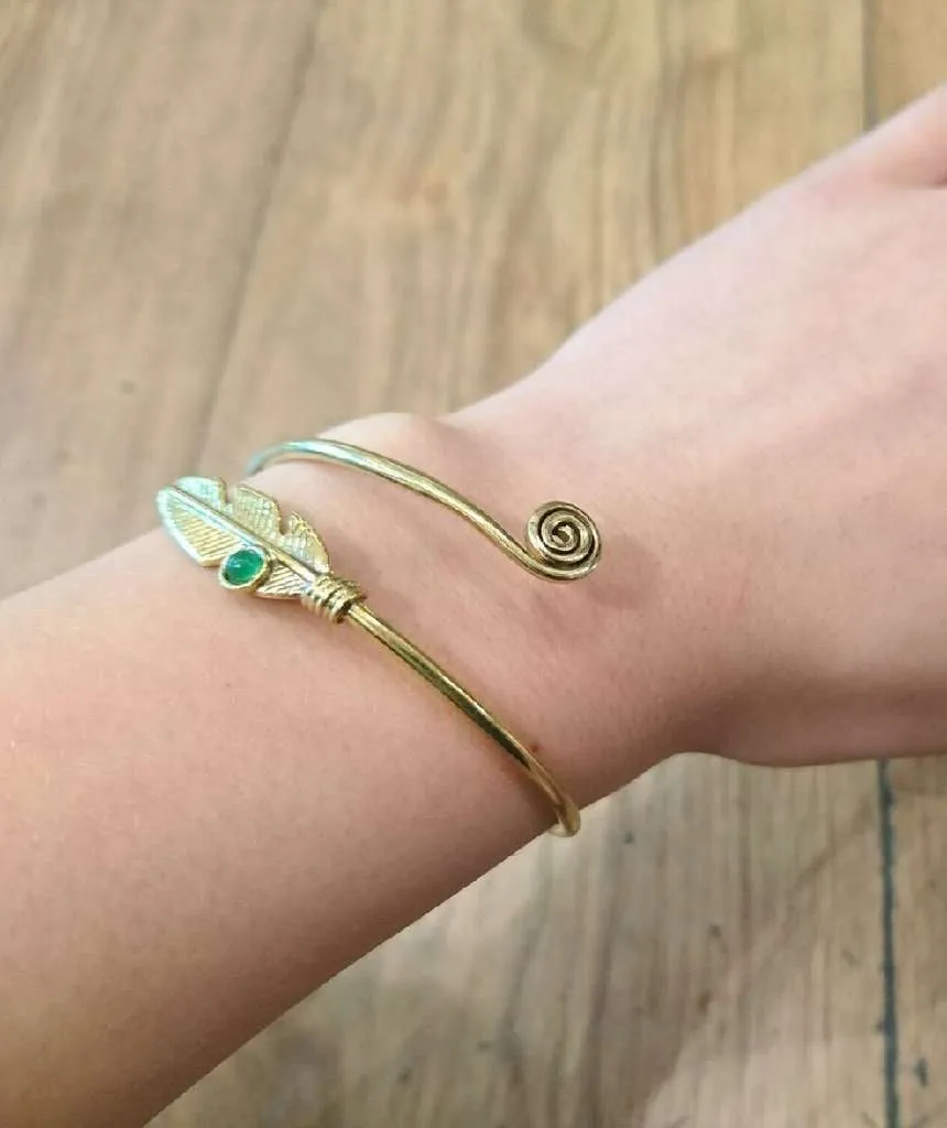 Curl Up Feather Bangle Bracelet