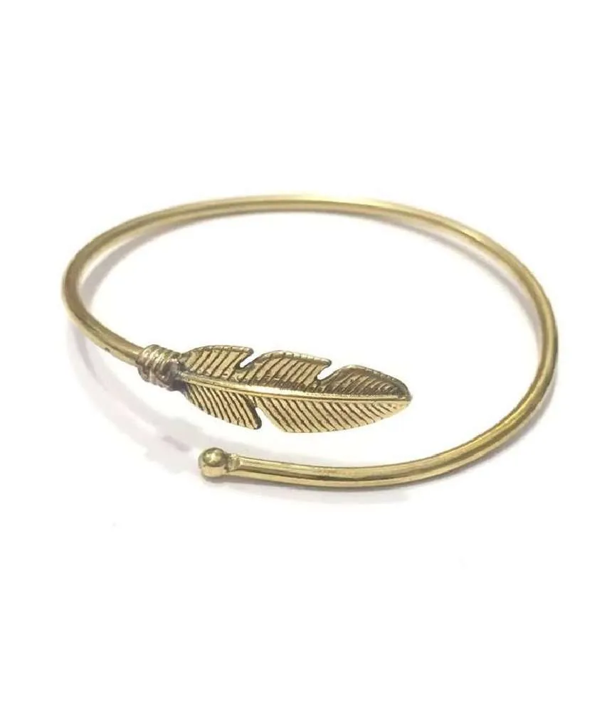 Curl Up Feather Bangle Bracelet