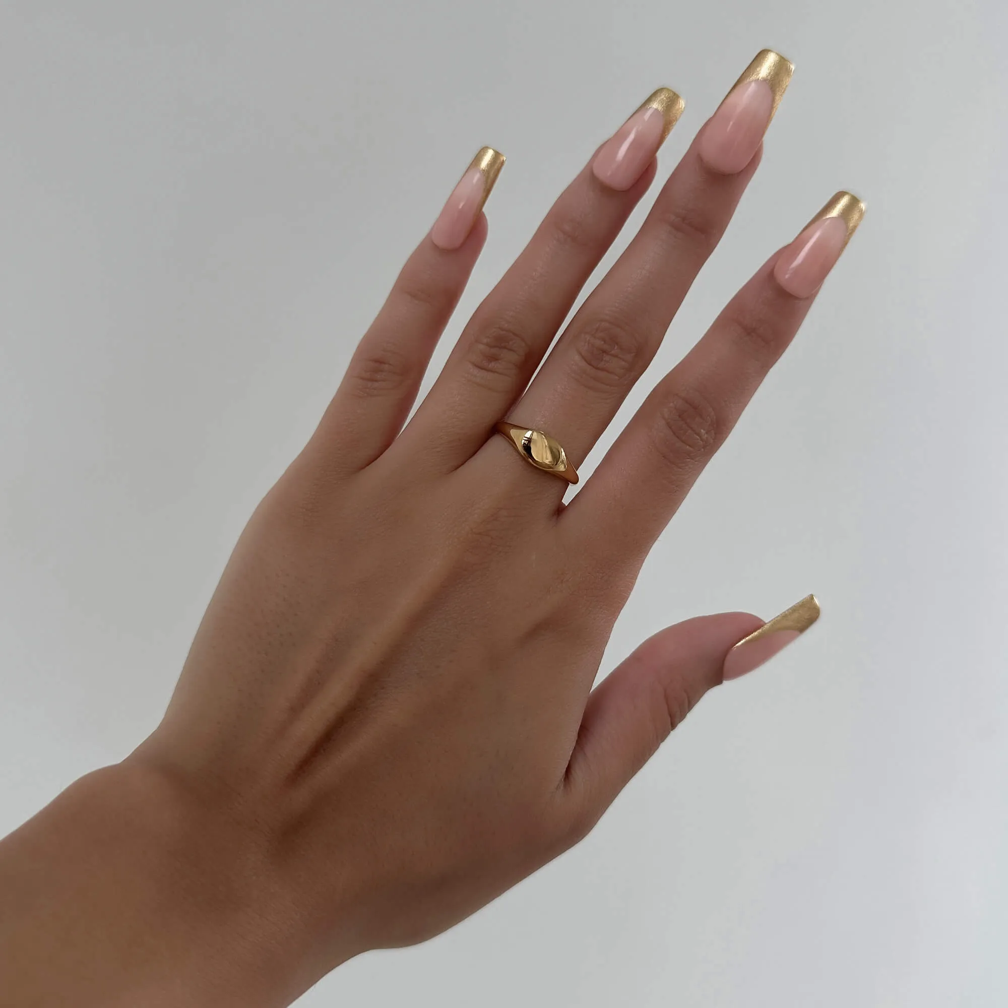 Kiara Signet Ring