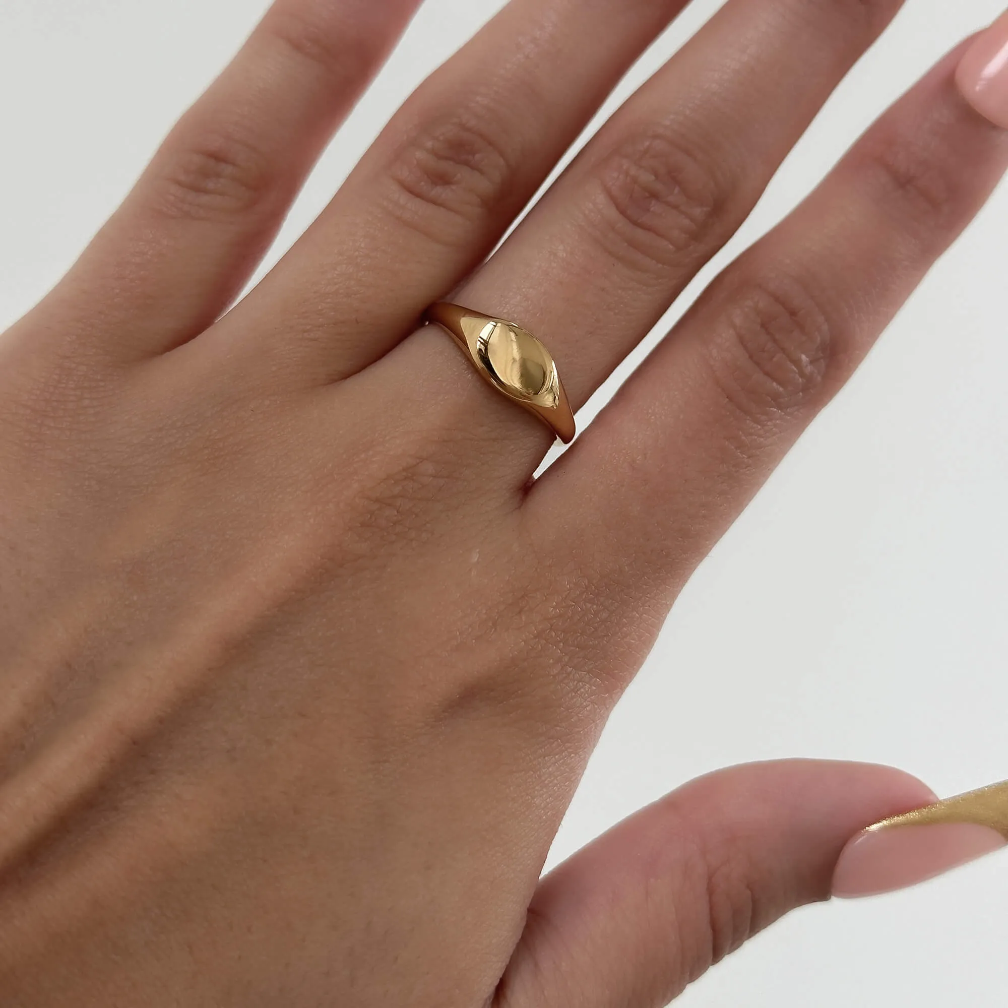 Kiara Signet Ring
