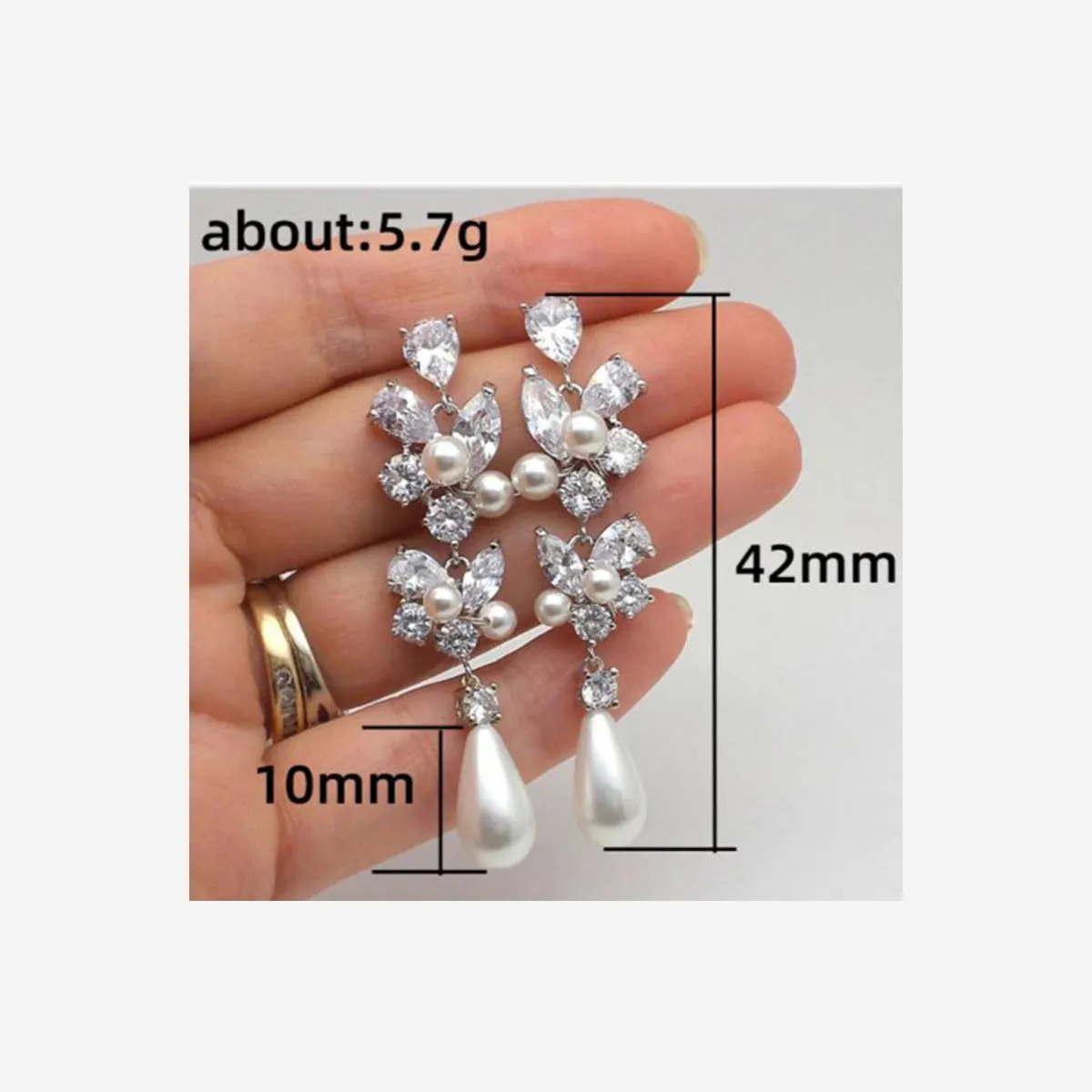 PEARL CRYSTAL DROP EARRINGS
