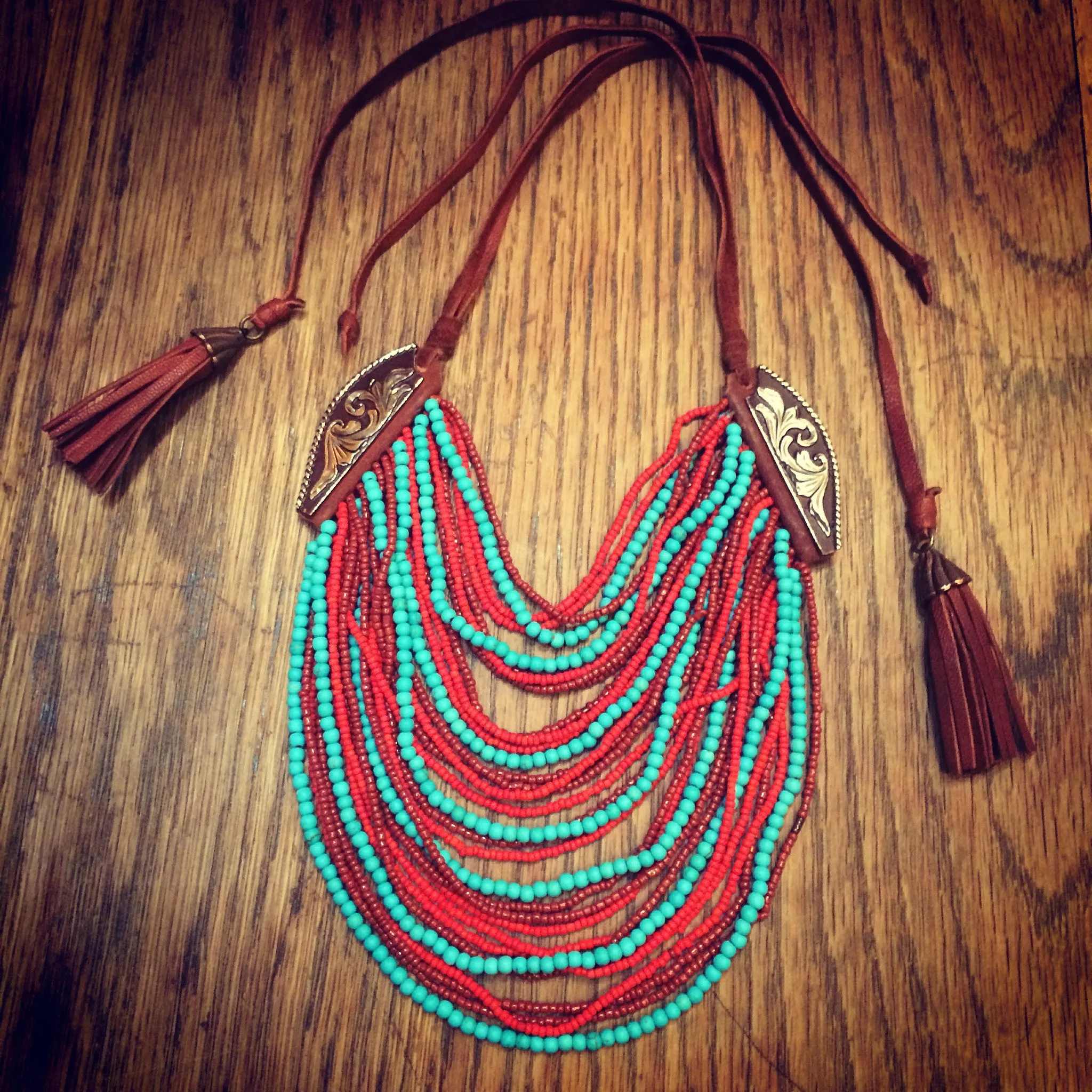 Temple de México Beaded Leather Necklace